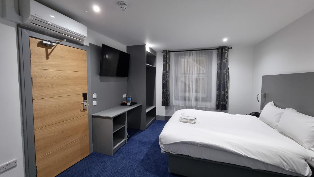 Dreams Hotel - Park View Barking  Buitenkant foto